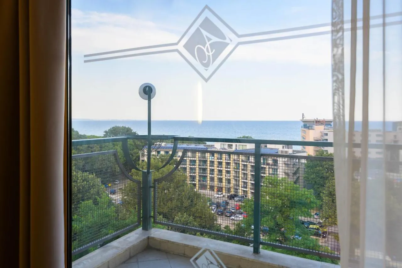 Atlas Hotel 골든샌드