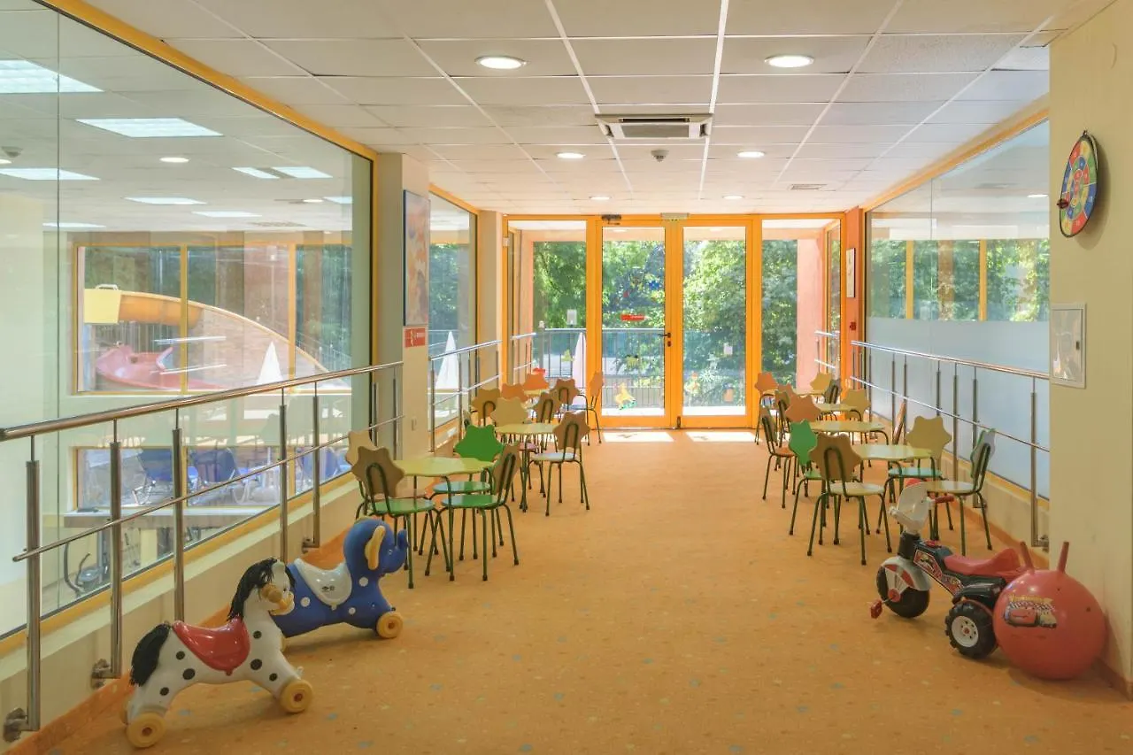 Atlas Hotel Altın Kumlar