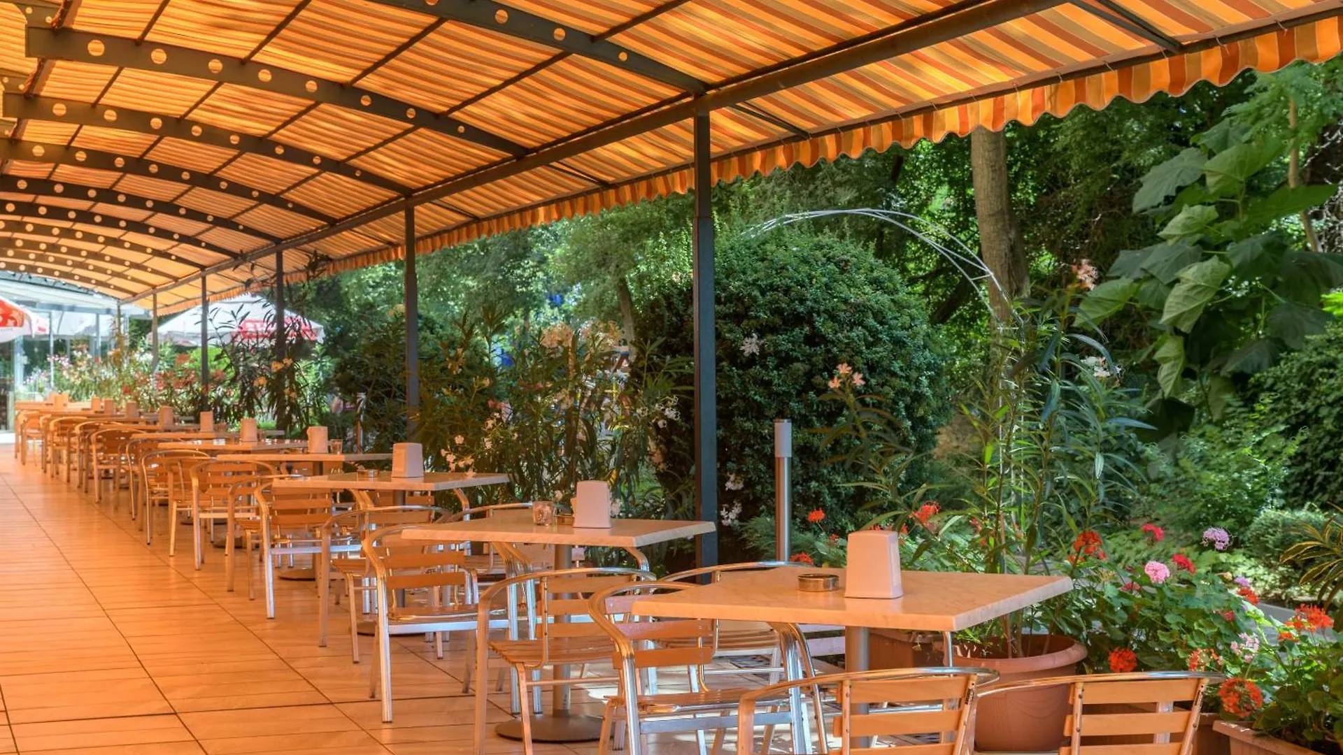 Atlas Hotel Altın Kumlar